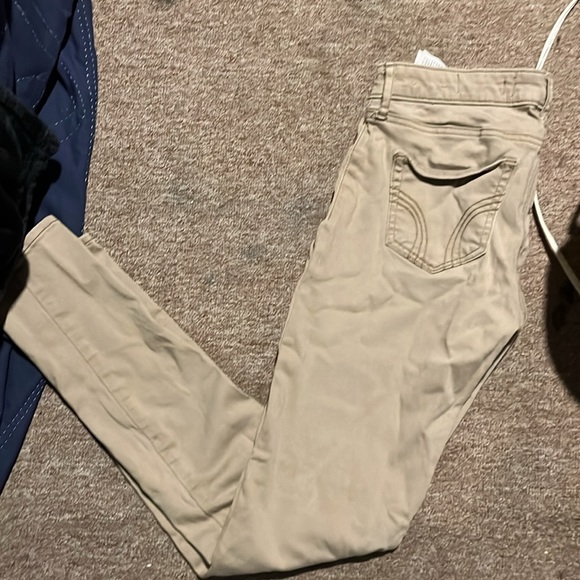 Hollister low rise super skinny jeans size 3 - Picture 3 of 3